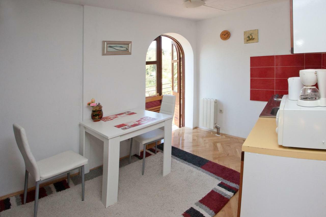 Apartment Nevica Split Eksteriør billede